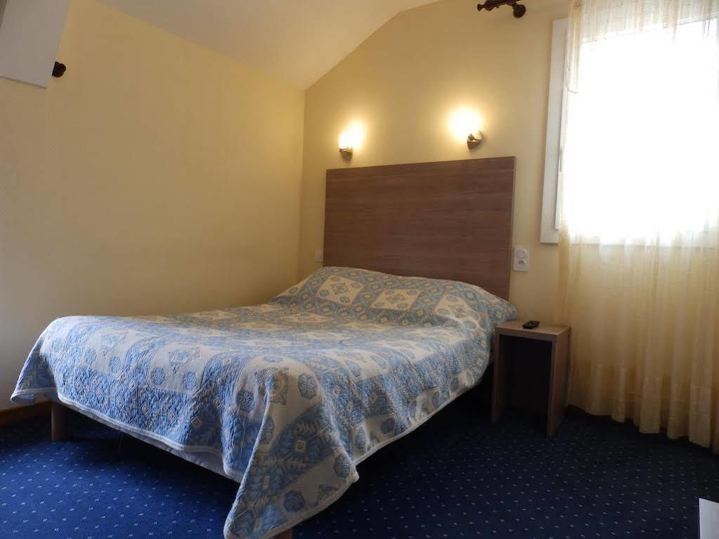 Logis Hotel Restaurant Les Cevennes Saint-Cirgues-en-Montagne Екстериор снимка