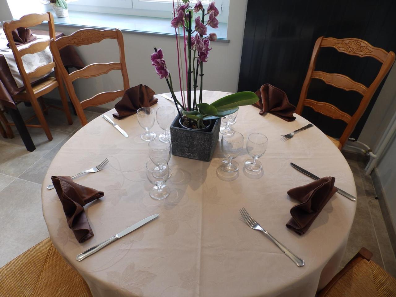 Logis Hotel Restaurant Les Cevennes Saint-Cirgues-en-Montagne Екстериор снимка