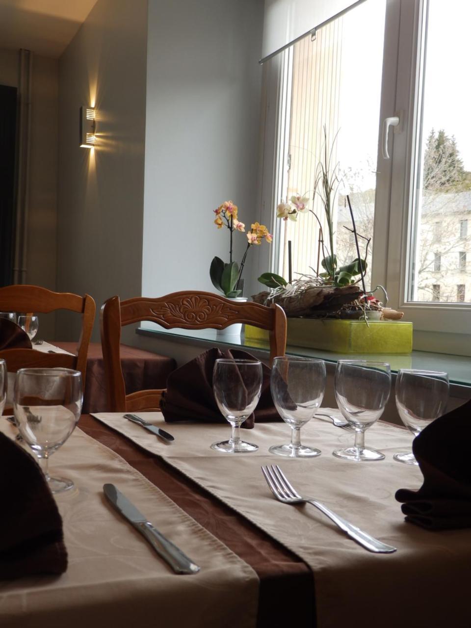 Logis Hotel Restaurant Les Cevennes Saint-Cirgues-en-Montagne Екстериор снимка
