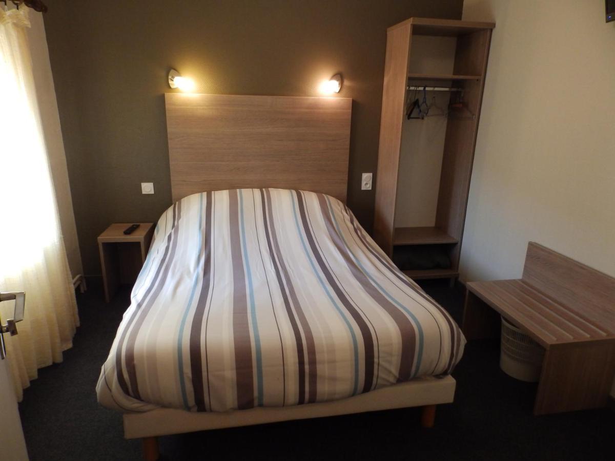 Logis Hotel Restaurant Les Cevennes Saint-Cirgues-en-Montagne Екстериор снимка