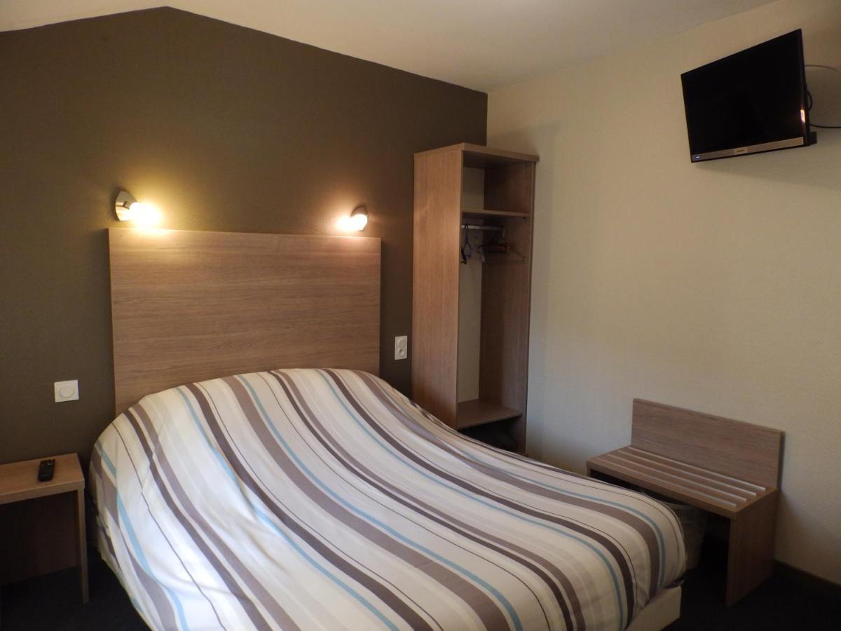 Logis Hotel Restaurant Les Cevennes Saint-Cirgues-en-Montagne Екстериор снимка