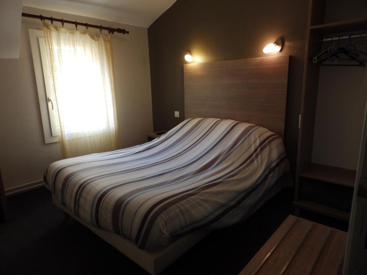 Logis Hotel Restaurant Les Cevennes Saint-Cirgues-en-Montagne Екстериор снимка